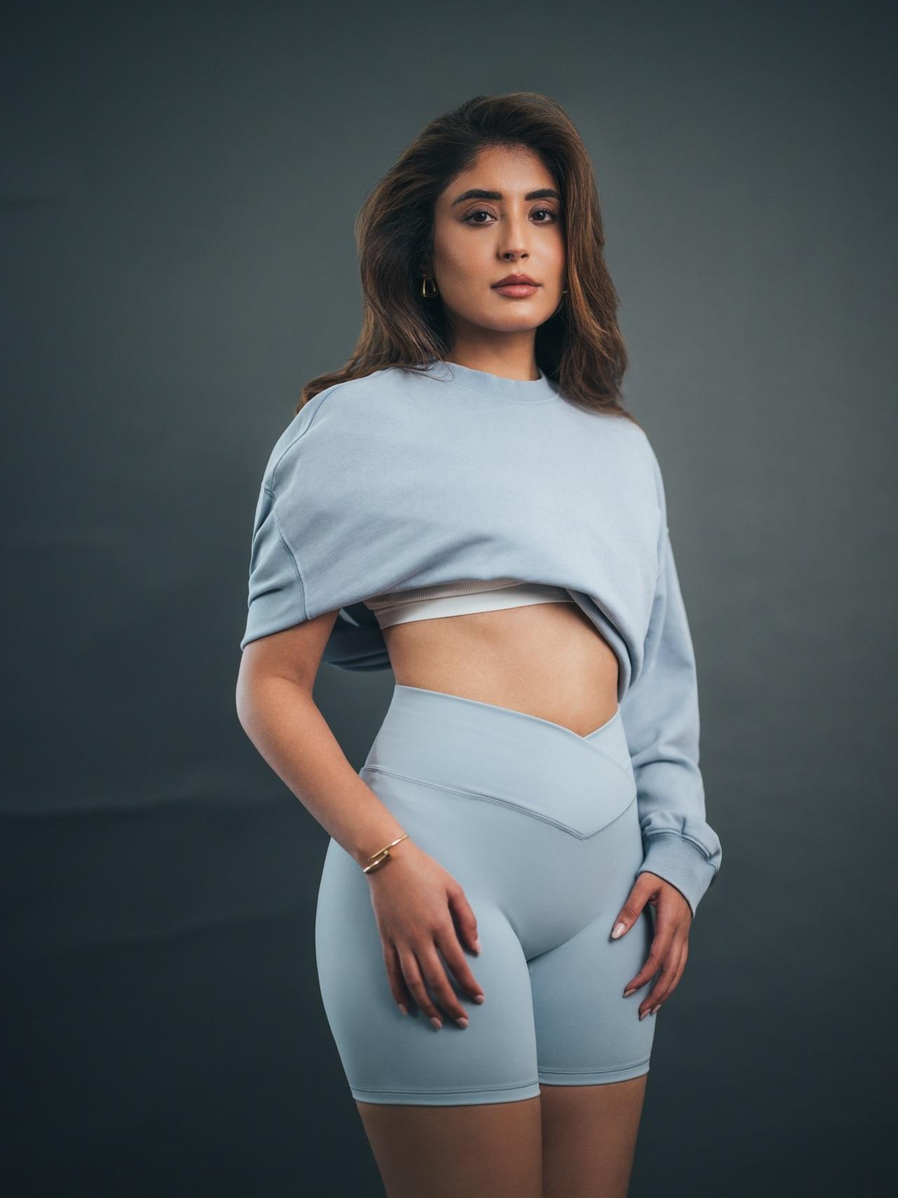 <p>She was also linked to publicist Siddharth Bijpuria. She was also reportedly in a relationship with businessman Uday Singh Gauri around 2017. Rumours also claimed that the couple was engaged. Kritika was also linked up with Jackky Bhagnani during Mitron promotions.</p>